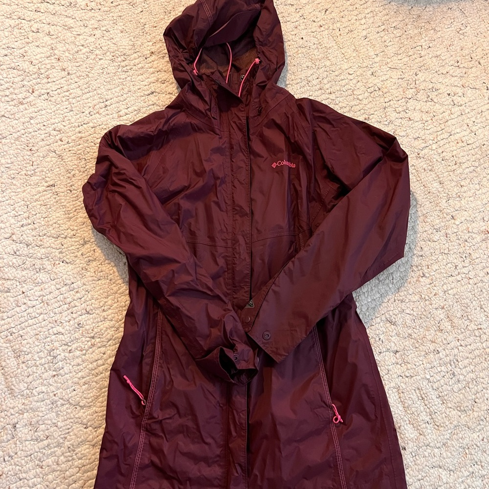 Columbia rain coat